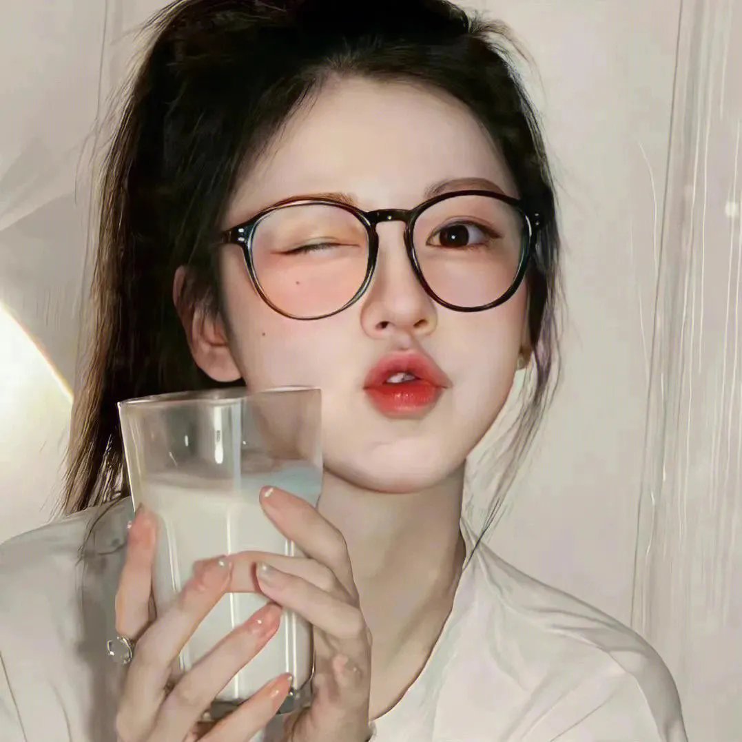 互换身体后，首富老公每天替我受虐